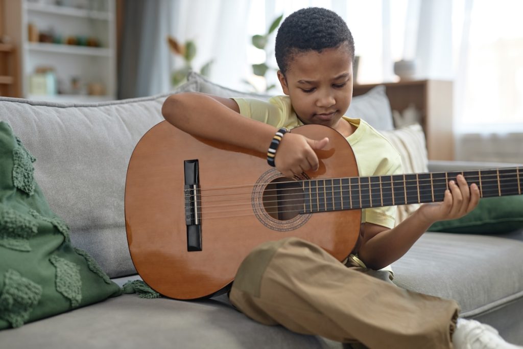 À partir de quel âge peut-on prendre des cours de musique ?