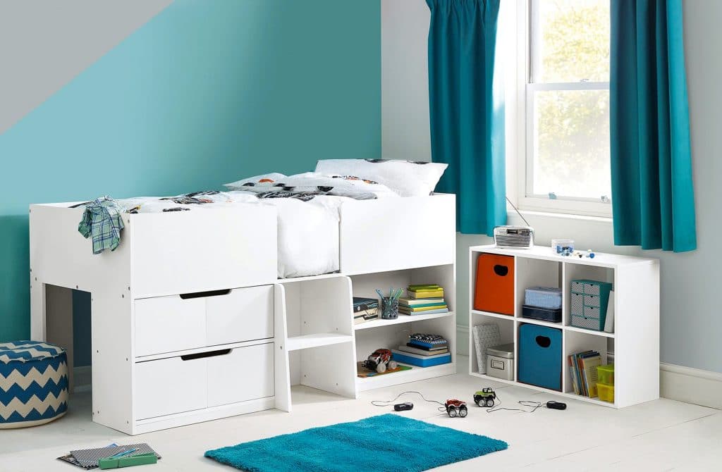 Lit mi-hauteur : le lit de grand dont les enfants rêvent