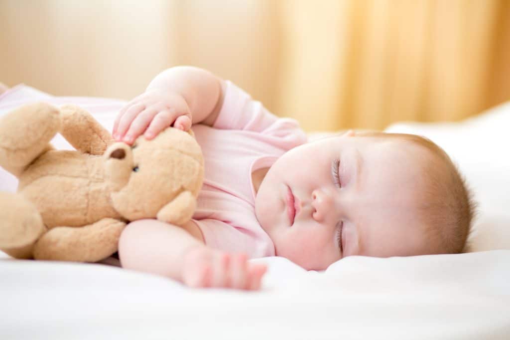 Quelle peluche choisir pour le Noël de bébé ?