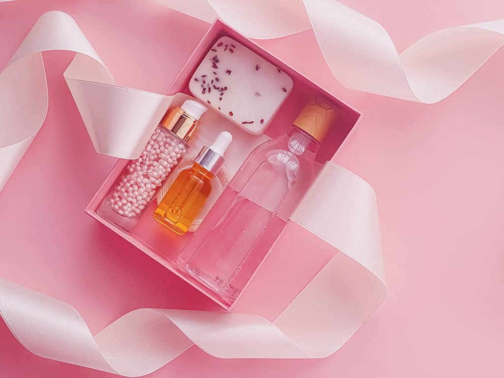 5 idées de cadeaux de fête des mères pour une maman coquette