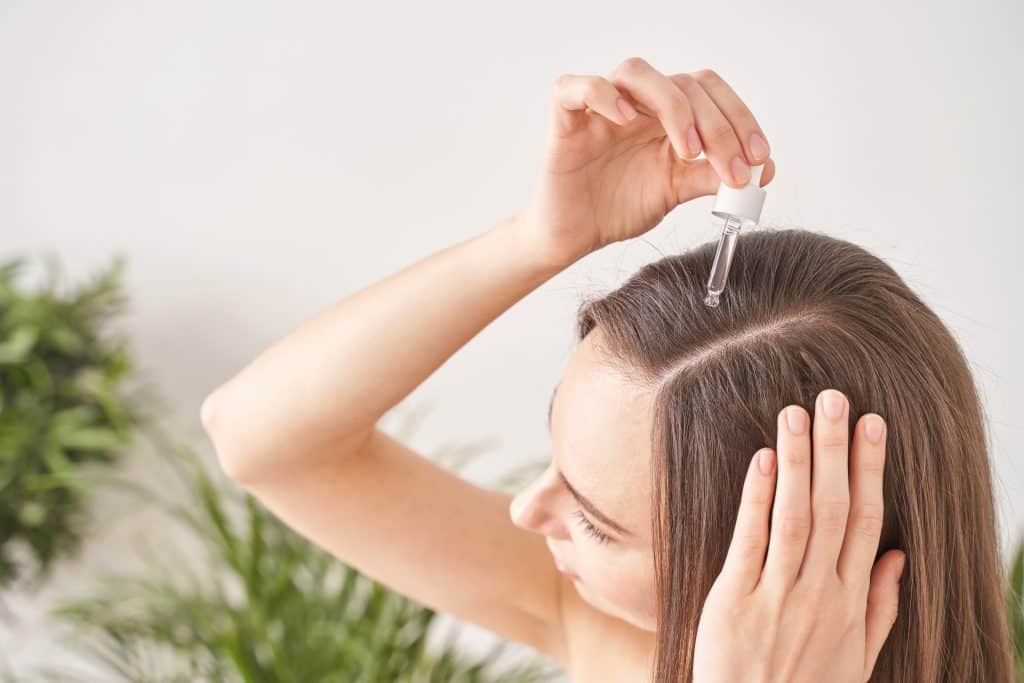 Quels produits naturels ajouter à son masque capillaire maison au yaourt ?