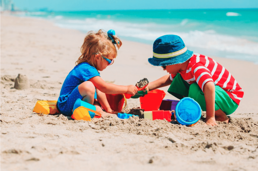 A partir de quel âge les enfants se souviennent des vacances en famille ?