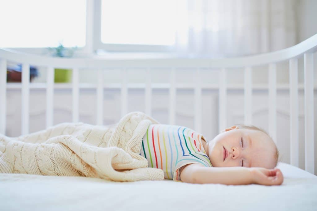 Bébé a-t-il besoin d'un coussin ?