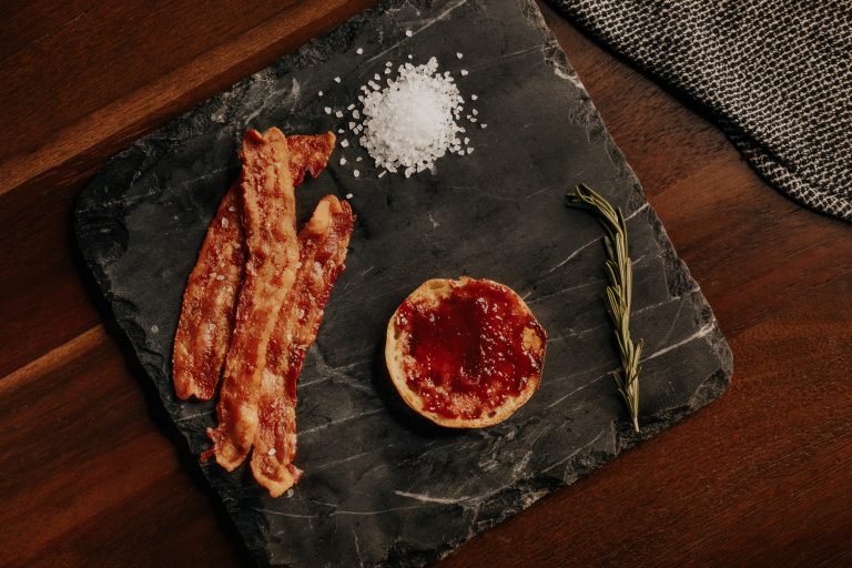 manger bacon cuit enceinte