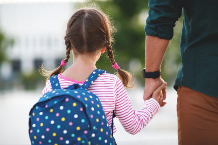 Comment gérer la sortie de classe de vos enfants ?