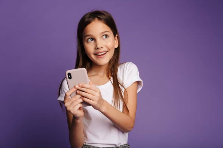 Quand offrir un premier téléphone à son enfant ? - Galaxy A40