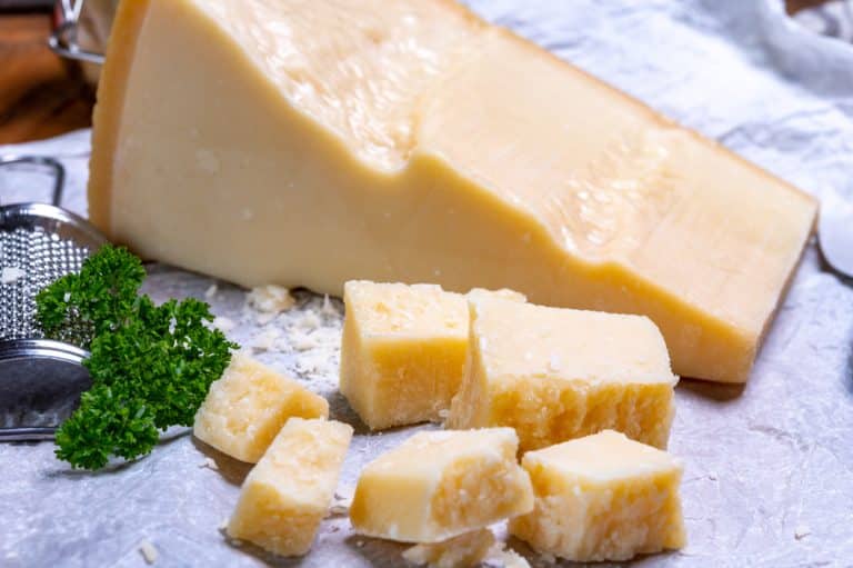 Peut-on manger du Grana Padano enceinte ?