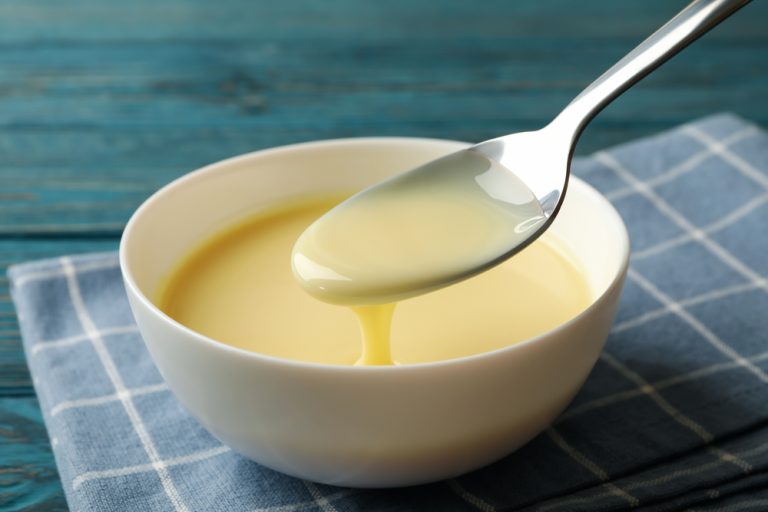 Peut-on consommer de la crème fleurette enceinte ?