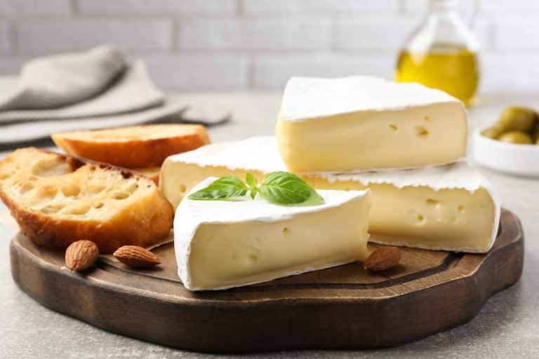 Peut-on manger du brie enceinte ?